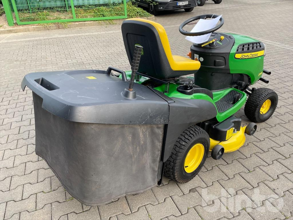 John Deere X155R - Máy cắt cỏ vườn: hình 3 John Deere X155R - Máy cắt cỏ vườn: hình 3