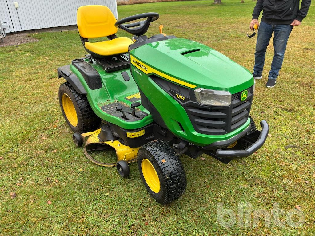 John Deere X167 - Máy cắt cỏ vườn: hình 3 John Deere X167 - Máy cắt cỏ vườn: hình 3
