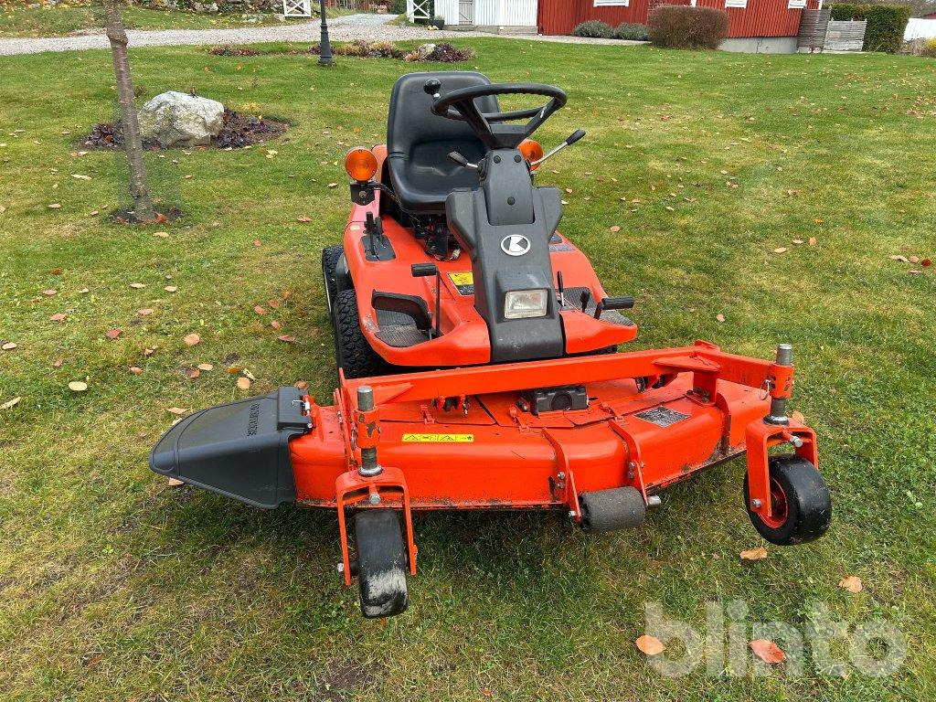 Kubota - Máy cắt cỏ vườn: hình 2 Kubota - Máy cắt cỏ vườn: hình 2