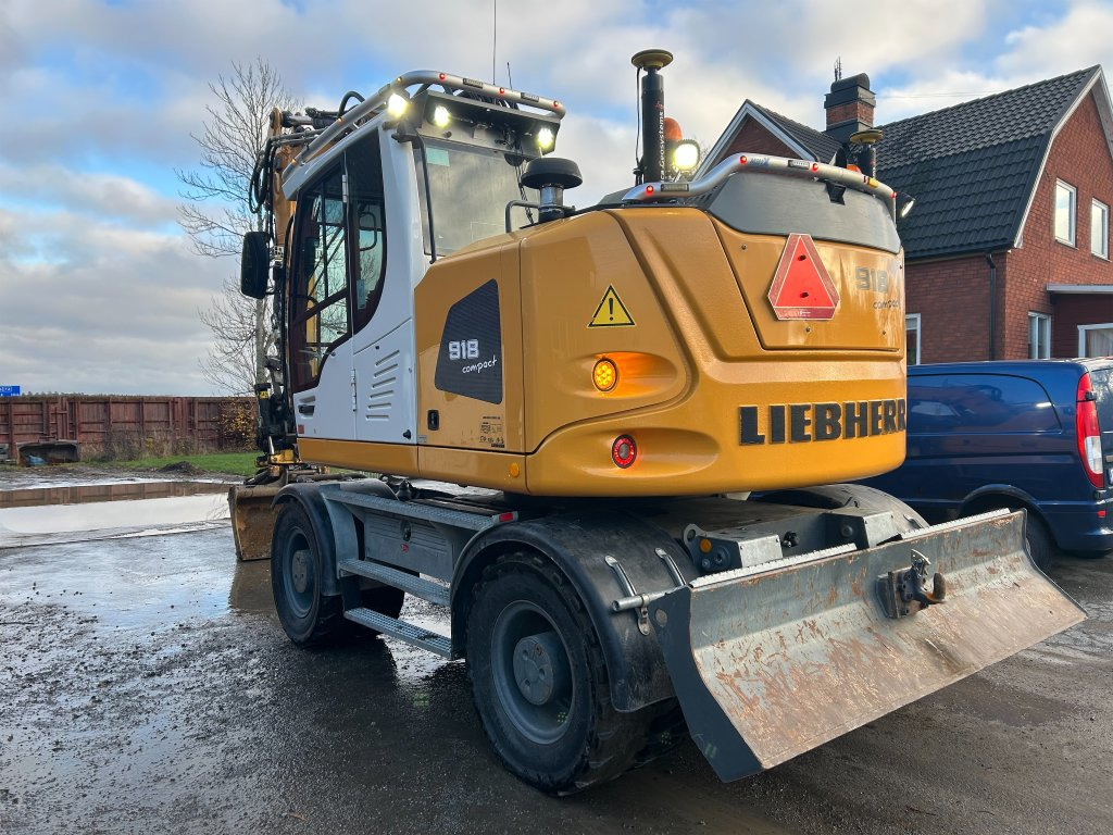 Liebherr 918C - Máy xúc bánh lốp: hình 4 Liebherr 918C - Máy xúc bánh lốp: hình 4