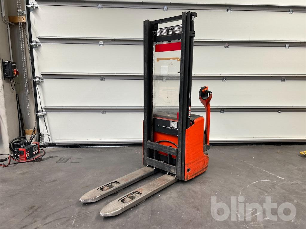 Linde L12 (2016) - Máy xếp chồng: hình 1 Linde L12 (2016) - Máy xếp chồng: hình 1