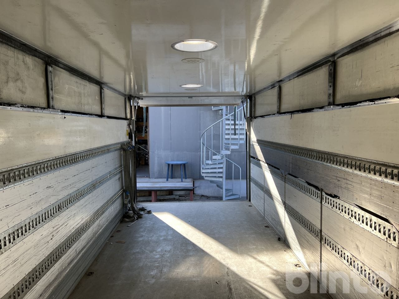 MAN TGM 26.340 6X2 - Xe tải hộp: hình 4 MAN TGM 26.340 6X2 - Xe tải hộp: hình 4