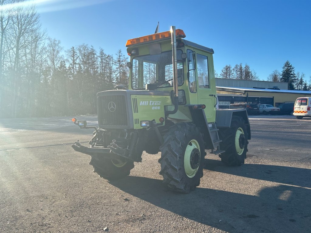 MERCEDES BENZ TRAC 800 - Máy cày: hình 2 MERCEDES BENZ TRAC 800 - Máy cày: hình 2