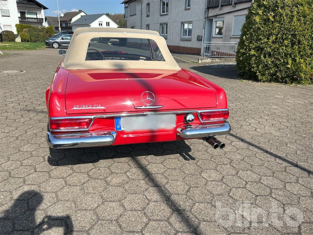 Mercedes Benz 230 SL (1965) - Xe hơi: hình 5 Mercedes Benz 230 SL (1965) - Xe hơi: hình 5