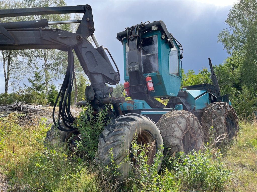 Ösa som grund, sen påbygd med Timberjackhytt - Máy thu hoạch rừng: hình 2 Ösa som grund, sen påbygd med Timberjackhytt - Máy thu hoạch rừng: hình 2