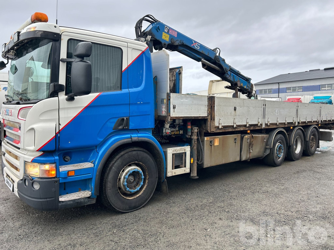SCANIA P420 LB8X2/4 HNA - Xe tải thùng lửng/ Phẳng, Xe cẩu tự hành: hình 1 SCANIA P420 LB8X2/4 HNA - Xe tải thùng lửng/ Phẳng, Xe cẩu tự hành: hình 1