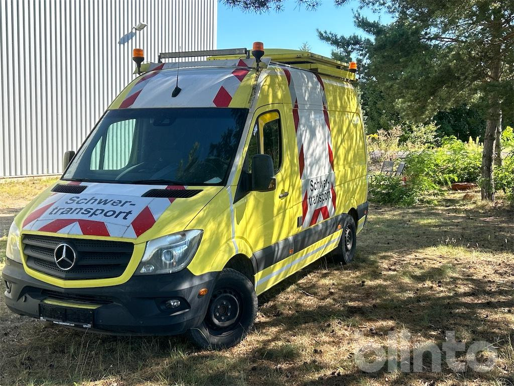 Sprinter Mercedes-Benz (2018) - Xe van chở hàng: hình 1 Sprinter Mercedes-Benz (2018) - Xe van chở hàng: hình 1