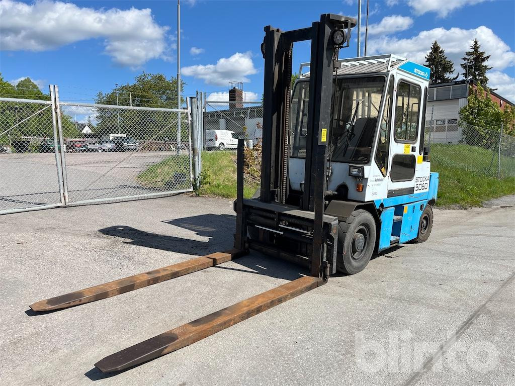 Stocka 5060 - Xe nâng: hình 1 Stocka 5060 - Xe nâng: hình 1