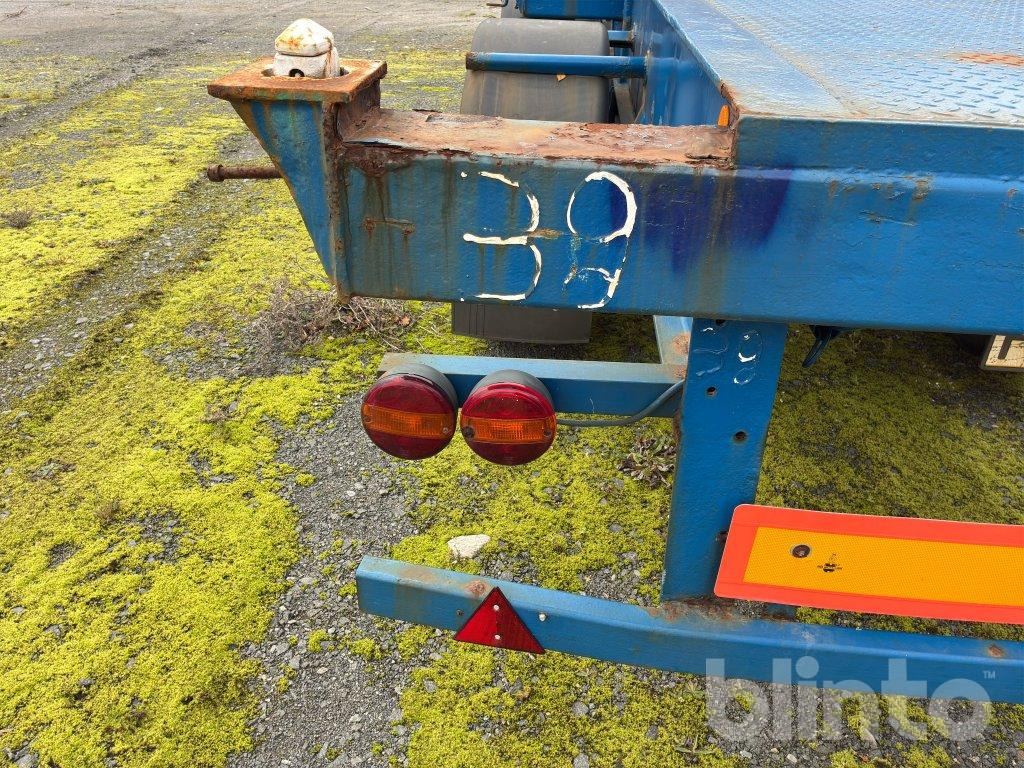 Xe chở container/ Sơ mi rơ moóc hoán đổi thân TRAUFO FRUEHAUF: hình 42 Xe chở container/ Sơ mi rơ moóc hoán đổi thân TRAUFO FRUEHAUF: hình 42