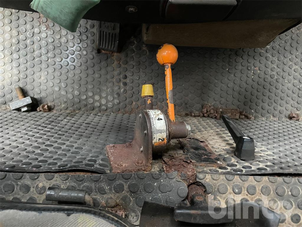 Tiện ích/ Xe đặc dụng Kramer Tremo 401L (1991): hình 14 Tiện ích/ Xe đặc dụng Kramer Tremo 401L (1991): hình 14