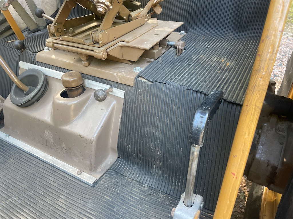 Máy cày VALMET 502: hình 43