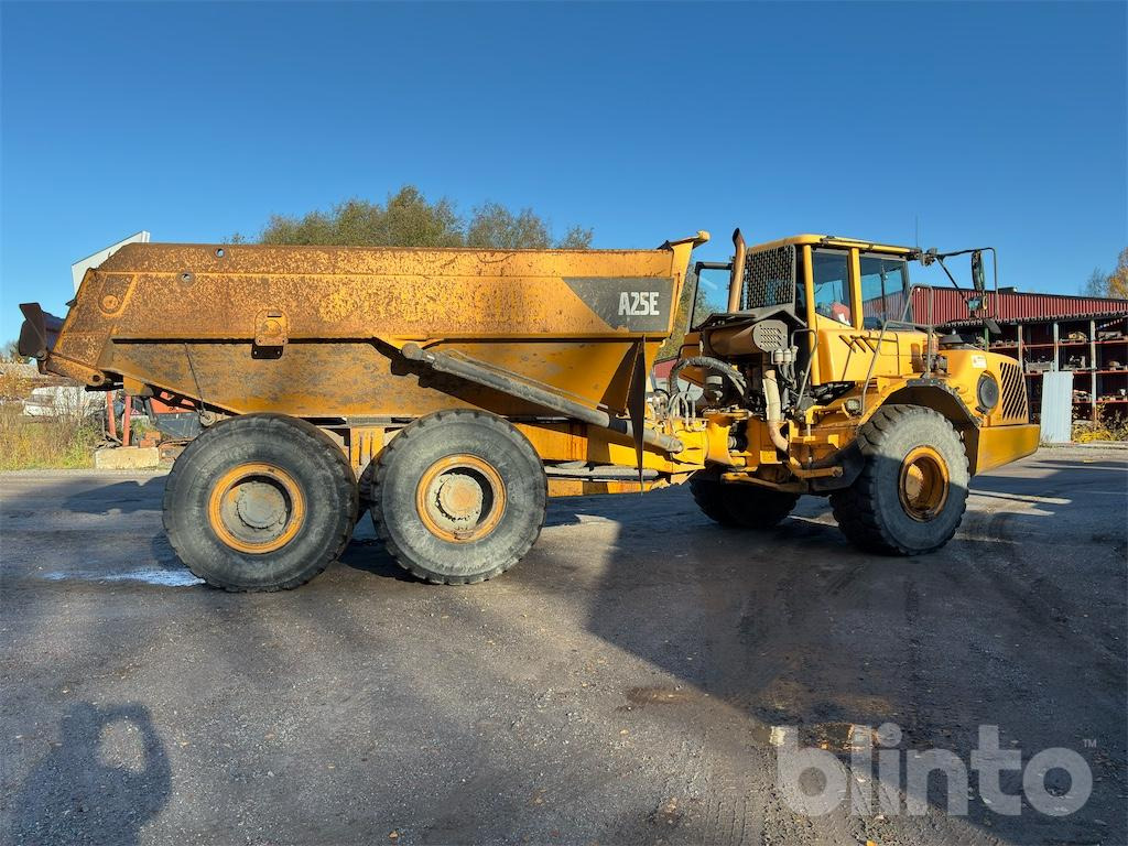 VOLVO A25E 6X6 - Xe ben đổ có khớp nối: hình 4 VOLVO A25E 6X6 - Xe ben đổ có khớp nối: hình 4