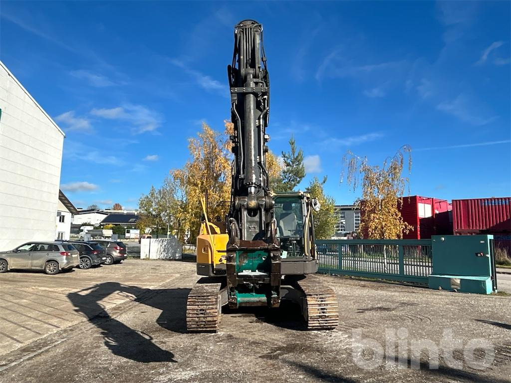 VOLVO ECR 235 CL (2011) - Máy xúc bánh xích: hình 4 VOLVO ECR 235 CL (2011) - Máy xúc bánh xích: hình 4