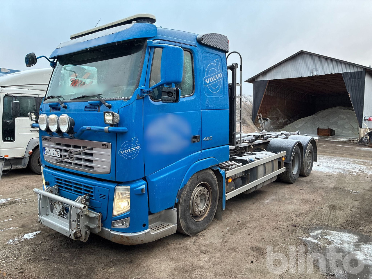 VOLVO FH 420 6*2 - Xe tải nâng móc: hình 1 VOLVO FH 420 6*2 - Xe tải nâng móc: hình 1