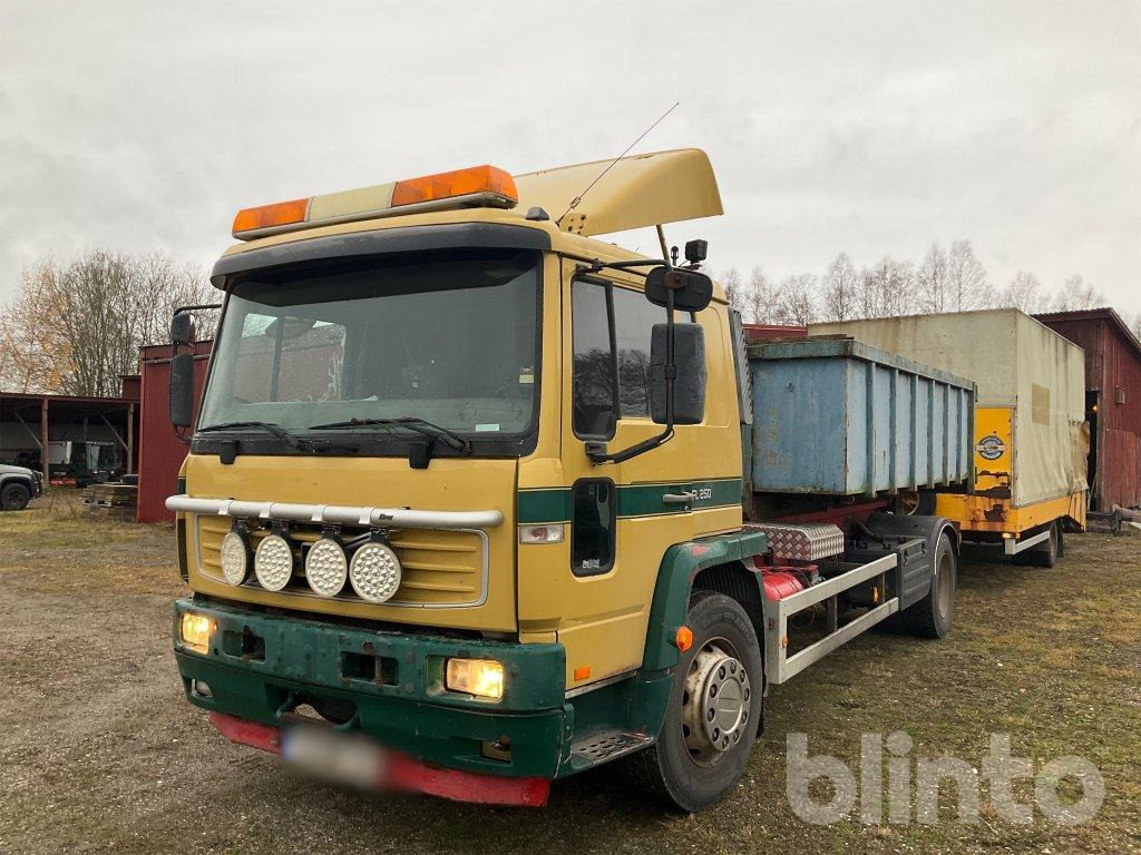 VOLVO FL6 E - Xe tải nâng móc: hình 2 VOLVO FL6 E - Xe tải nâng móc: hình 2