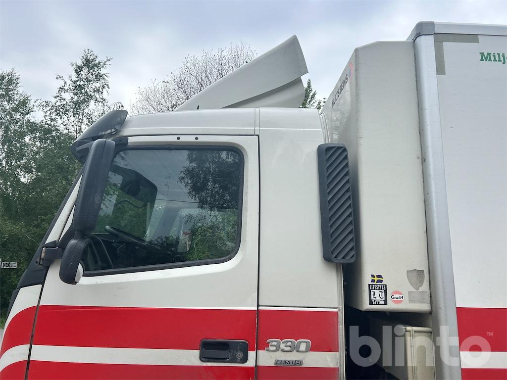 Xe tải đông lạnh VOLVO FM 330: hình 47