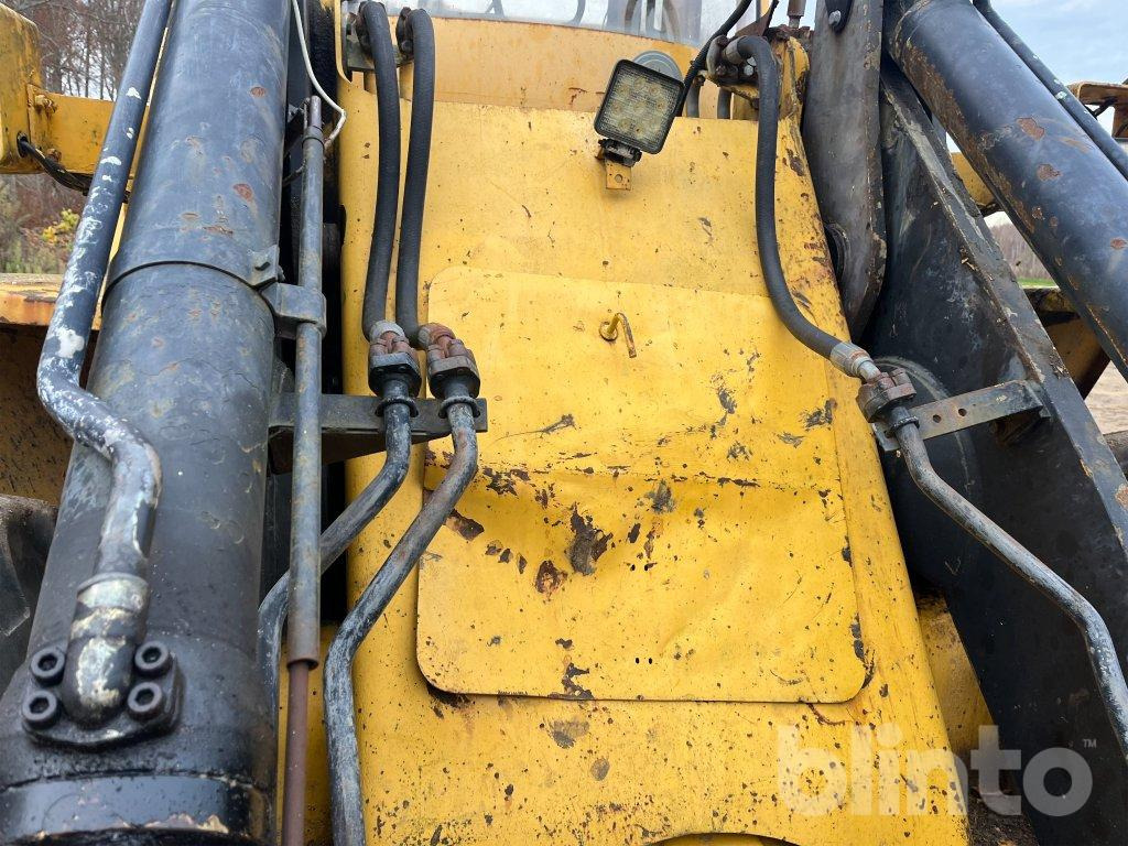 Máy xúc lật bánh lốp Volvo BM L90: hình 40