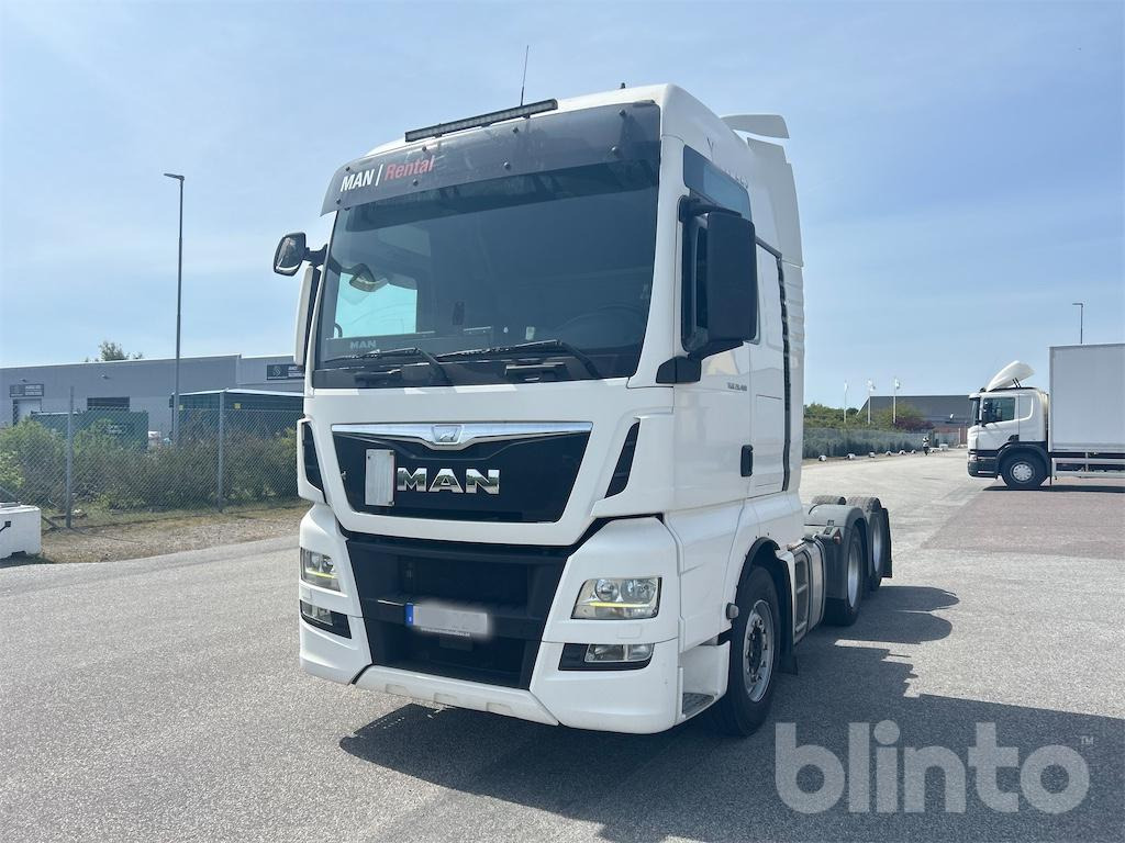 MAN TGX 28.480 - Xe đầu kéo: hình 2 MAN TGX 28.480 - Xe đầu kéo: hình 2