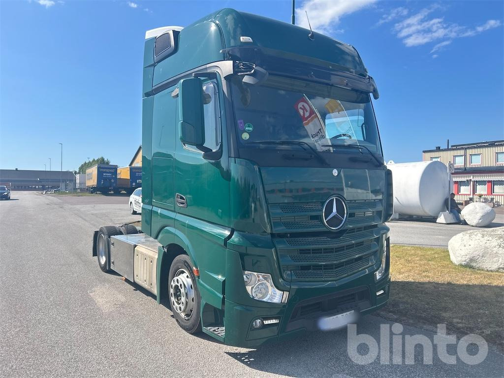 MERCEDES-BENZ Actros - Xe đầu kéo: hình 4 MERCEDES-BENZ Actros - Xe đầu kéo: hình 4