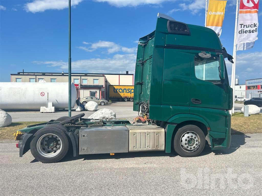 MERCEDES-BENZ Actros - Xe đầu kéo: hình 5 MERCEDES-BENZ Actros - Xe đầu kéo: hình 5