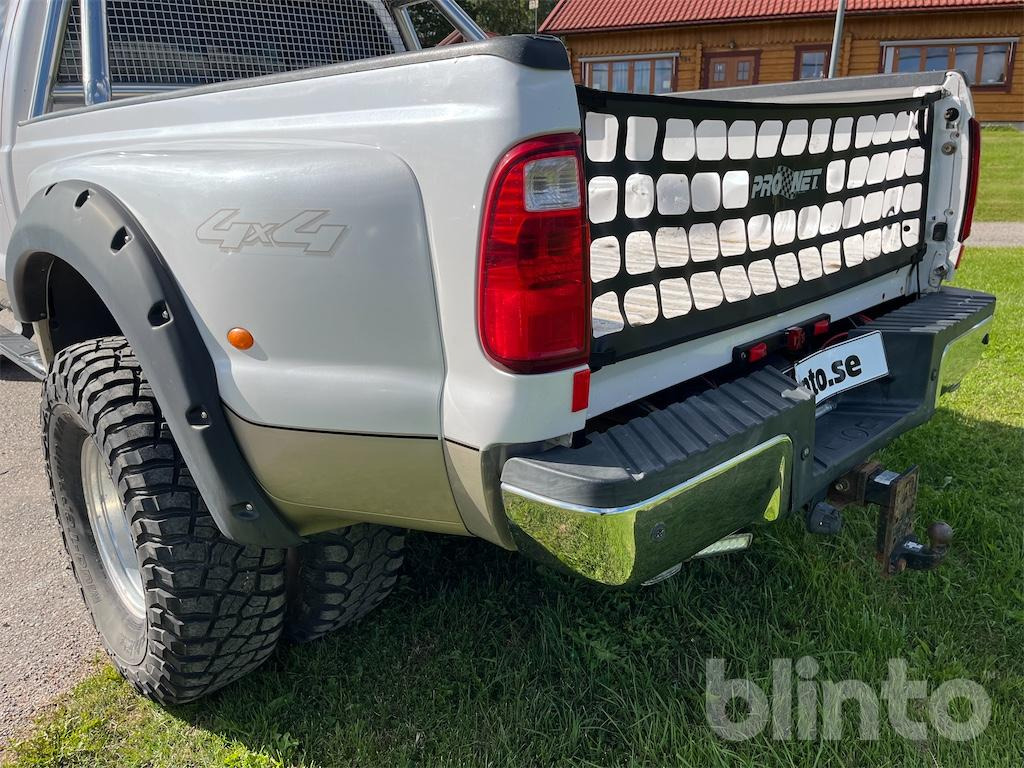 Xe tải FORD SUPER DUTY F-350 4WD: hình 24