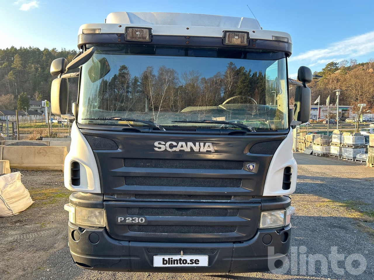 SCANIA P230LB4X2HNA - Xe tải: hình 2 SCANIA P230LB4X2HNA - Xe tải: hình 2
