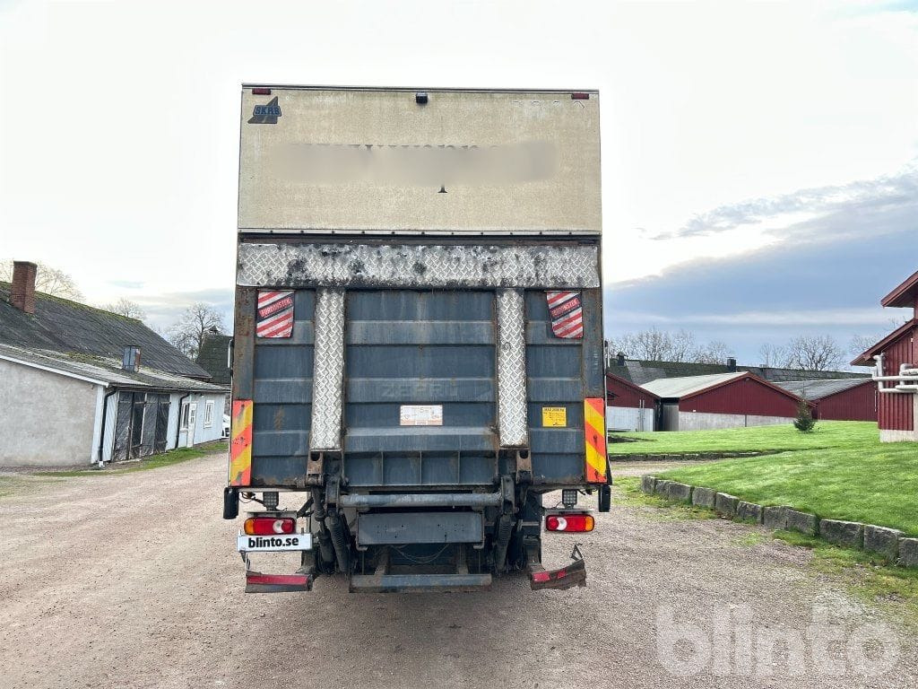 VOLVO FL 4*2 - Xe tải: hình 4 VOLVO FL 4*2 - Xe tải: hình 4