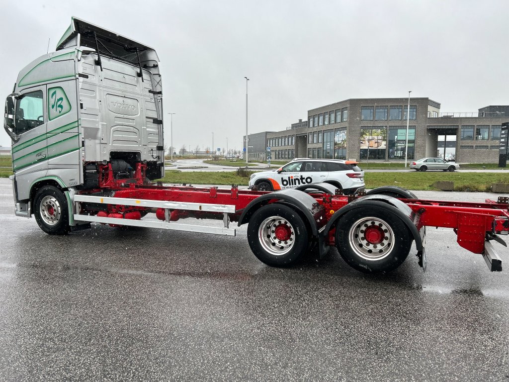 Xe tải VOLVO: hình 9