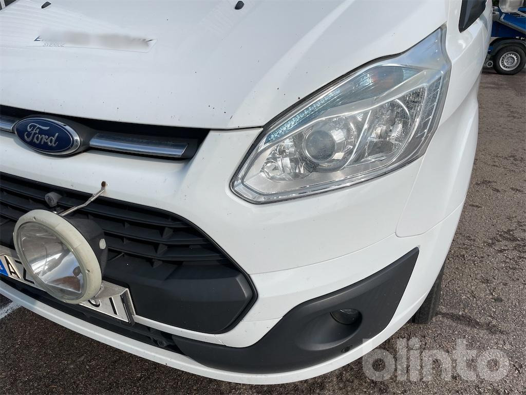 Xe tải nhỏ FORD Transit Custom: hình 17