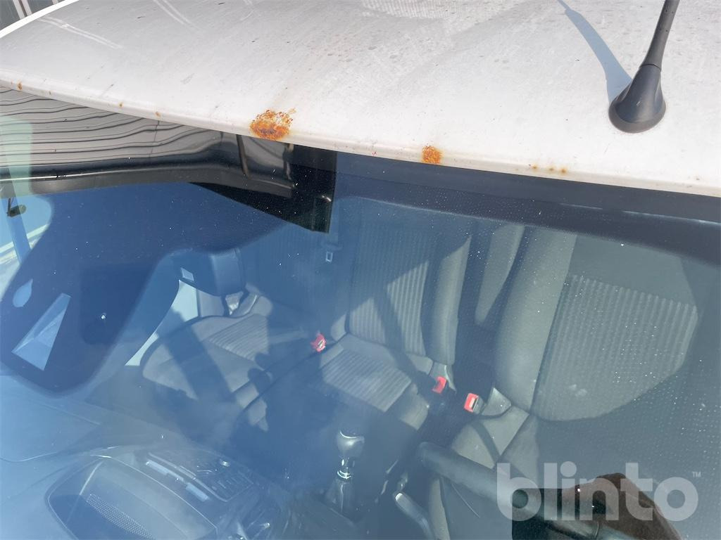 Xe tải nhỏ FORD Transit Custom: hình 15