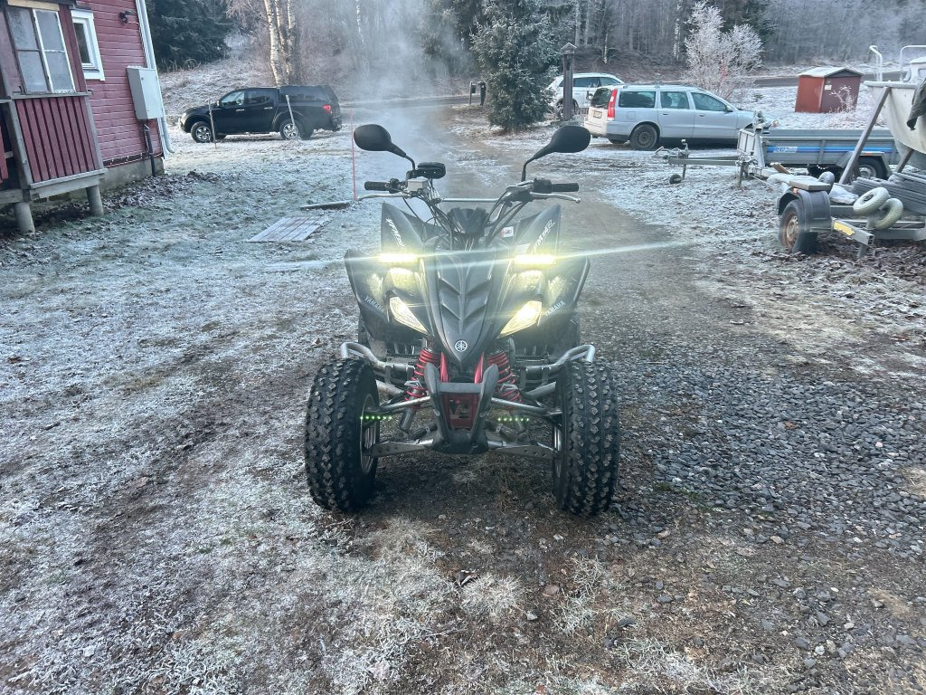 YAMAHA YFM350R - Xe máy: hình 2 YAMAHA YFM350R - Xe máy: hình 2