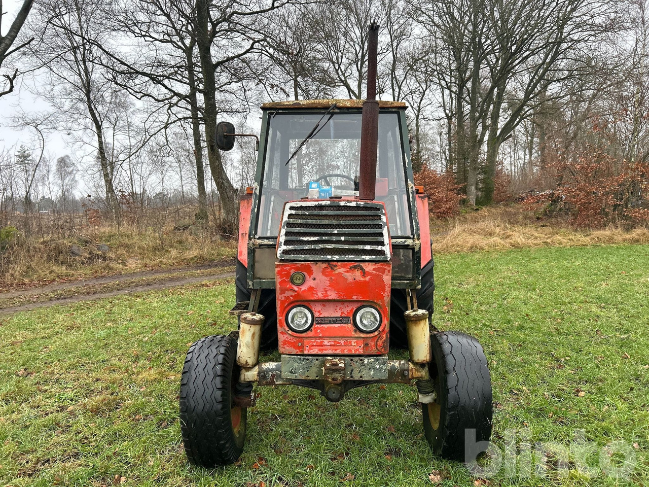 ZETOR 8011 - Máy cày: hình 2 ZETOR 8011 - Máy cày: hình 2