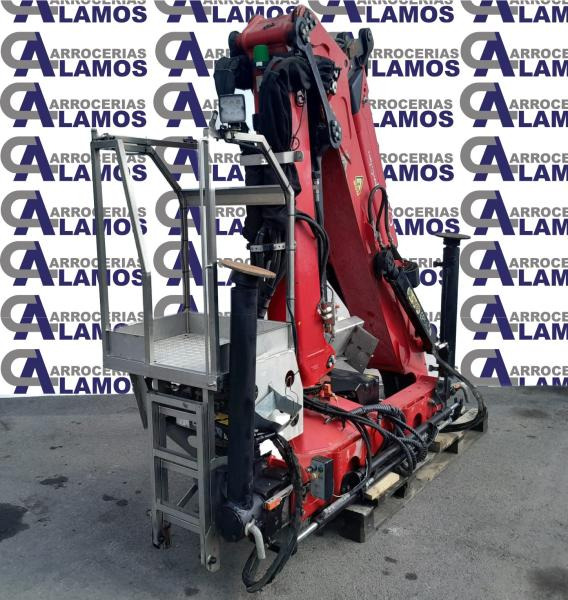 PALFINGER EPSILON PALFINGER C70Z73 - Cẩu gấp: hình 1 PALFINGER EPSILON PALFINGER C70Z73 - Cẩu gấp: hình 1