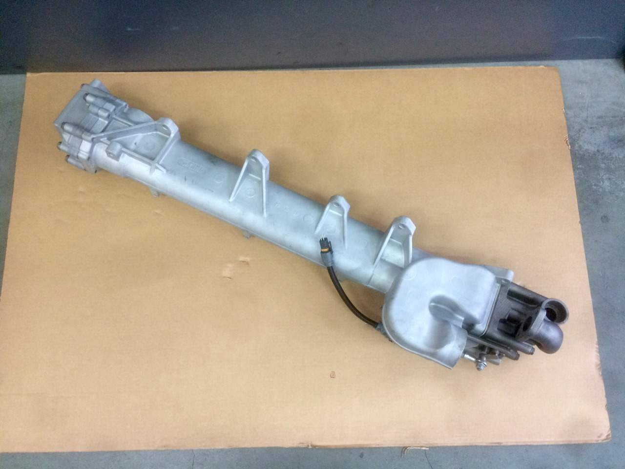 MODULO EGR (modulo ricircolo gas di scarico) - Motori MAN D2066 / D2676 - Euro 3 / Euro 4 - RIF. MAN 51081007047 - 51081007060 - 51081007063 - 51081007196 - Bộ làm mát EGR: hình 4 MODULO EGR (modulo ricircolo gas di scarico) - Motori MAN D2066 / D2676 - Euro 3 / Euro 4 - RIF. MAN 51081007047 - 51081007060 - 51081007063 - 51081007196 - Bộ làm mát EGR: hình 4