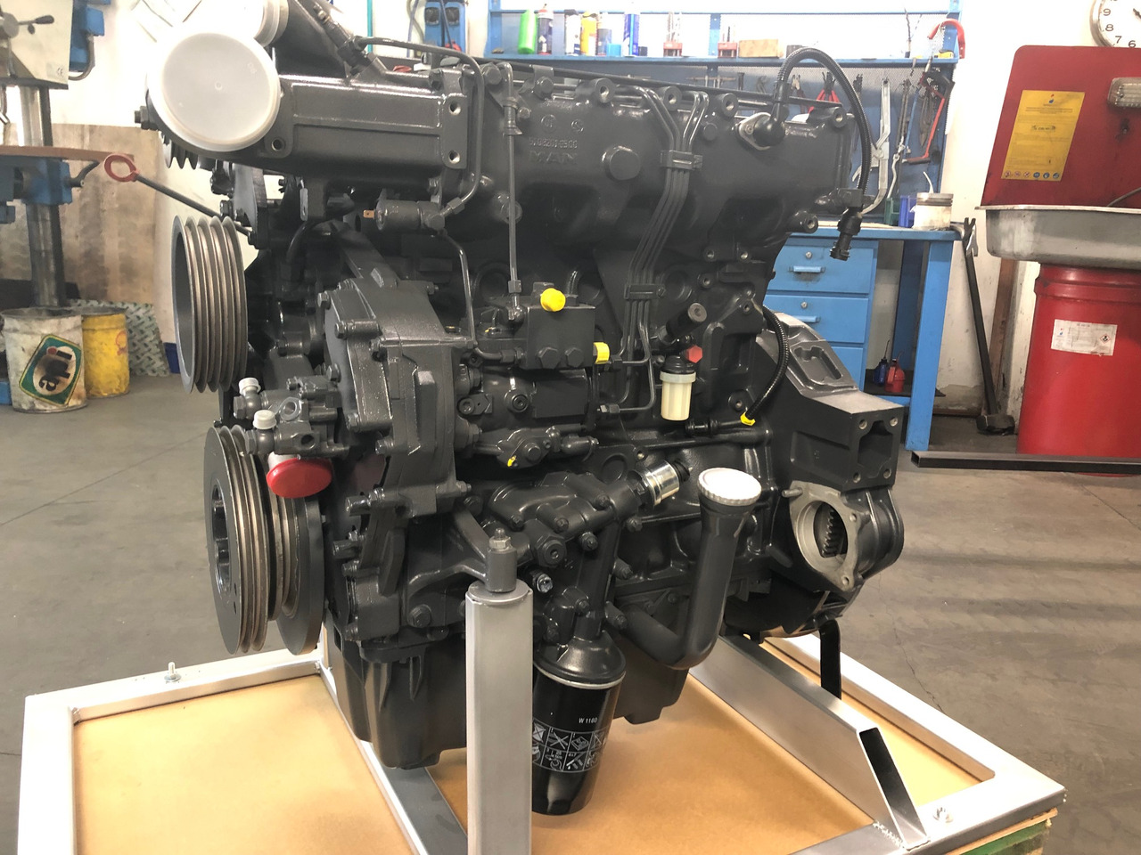 MOTORE MAN D0834LOH02 / D0834 LOH02 - 170CV - EURO 3 - completo - Động cơ: hình 5 MOTORE MAN D0834LOH02 / D0834 LOH02 - 170CV - EURO 3 - completo - Động cơ: hình 5
