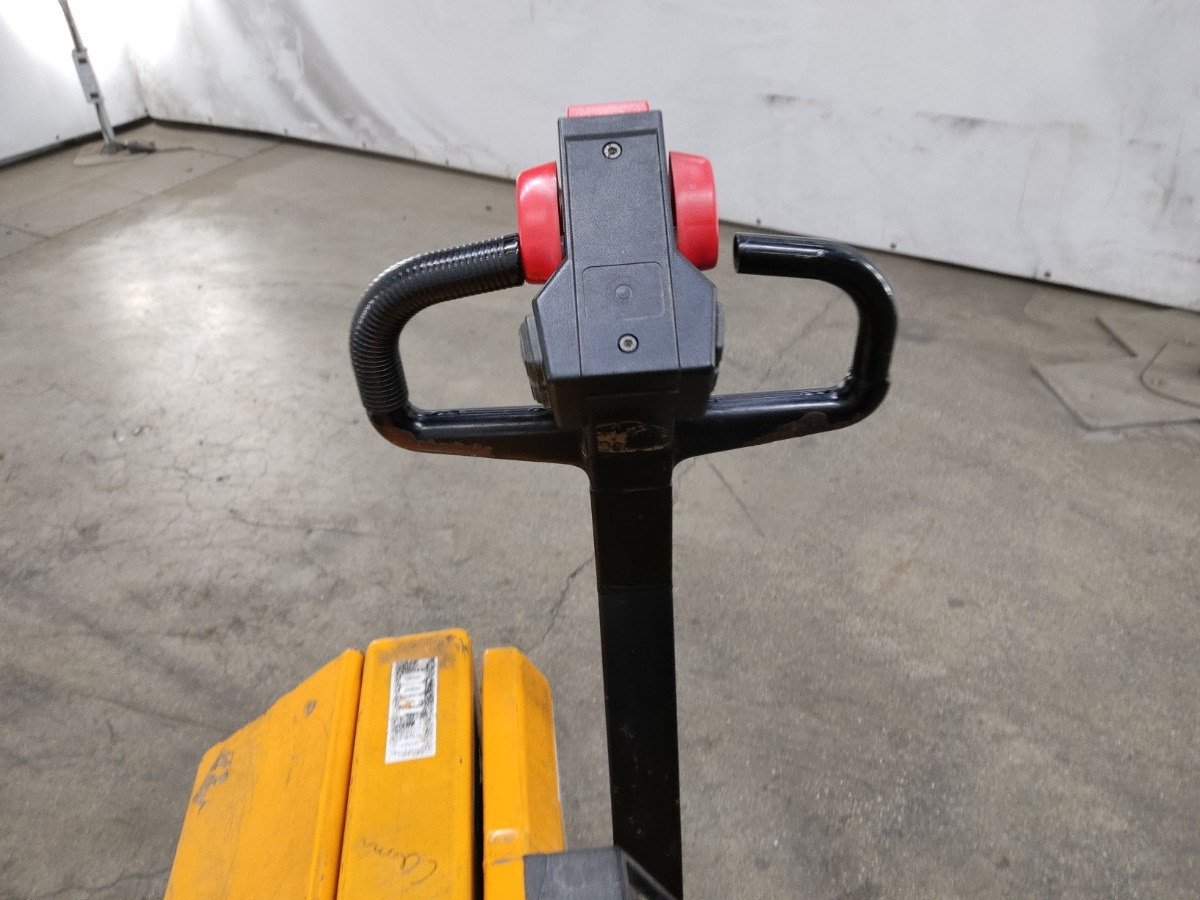 Jungheinrich EJELK14 - Xe tải nâng pallet: hình 3 Jungheinrich EJELK14 - Xe tải nâng pallet: hình 3