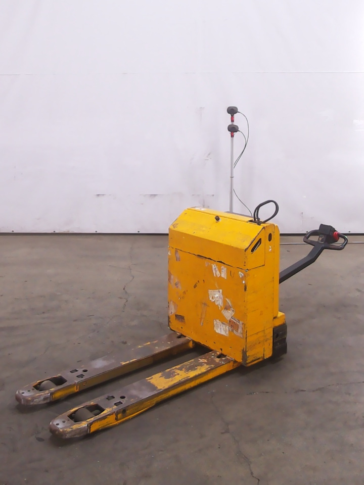 Jungheinrich EJELK14 - Xe tải nâng pallet: hình 1 Jungheinrich EJELK14 - Xe tải nâng pallet: hình 1