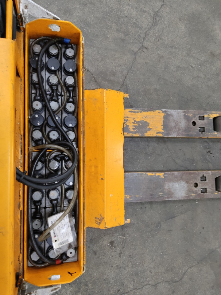 Jungheinrich EJELK14 - Xe tải nâng pallet: hình 4 Jungheinrich EJELK14 - Xe tải nâng pallet: hình 4