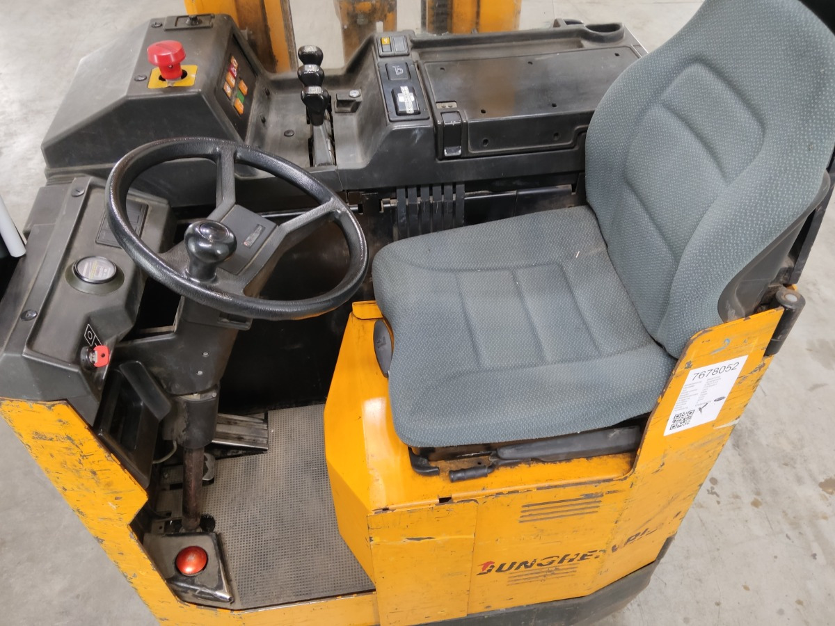 Jungheinrich ETMA13,5 - Xe tải tiếp cận: hình 3 Jungheinrich ETMA13,5 - Xe tải tiếp cận: hình 3