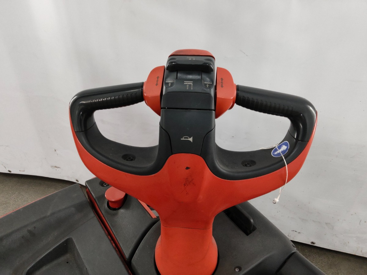 Linde L14AP - Máy xếp chồng: hình 3 Linde L14AP - Máy xếp chồng: hình 3