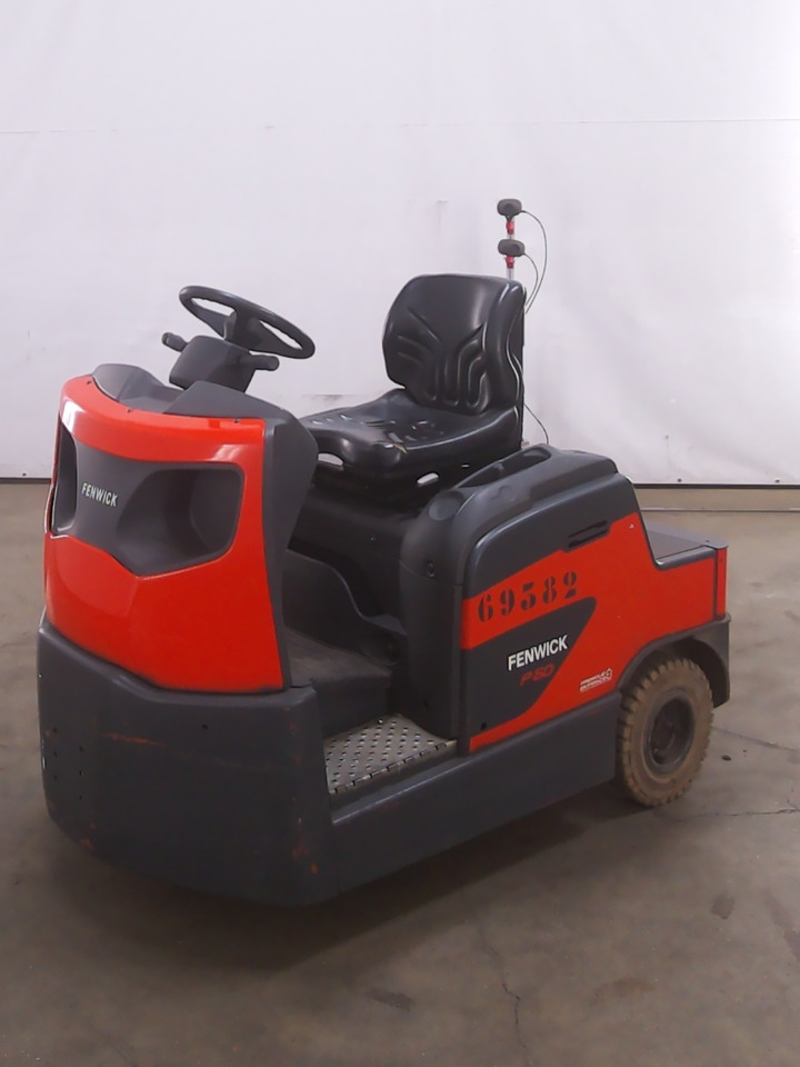 Linde P60 - Xe cày kéo: hình 1 Linde P60 - Xe cày kéo: hình 1