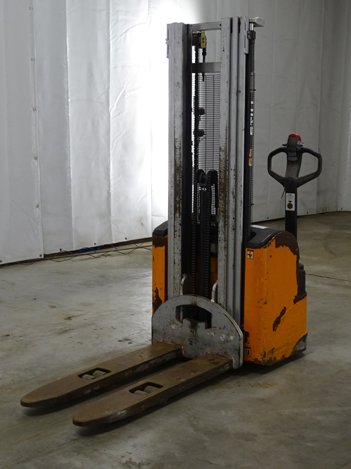 Still EGV16 - Máy xếp chồng: hình 1 Still EGV16 - Máy xếp chồng: hình 1