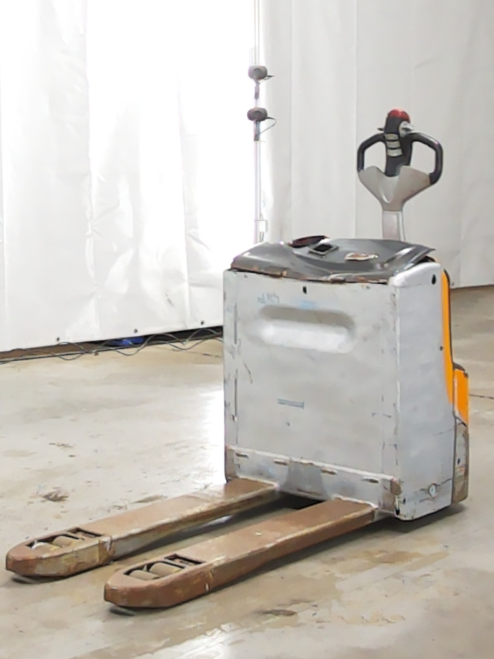 Still EXU20 - Xe tải nâng pallet: hình 1 Still EXU20 - Xe tải nâng pallet: hình 1