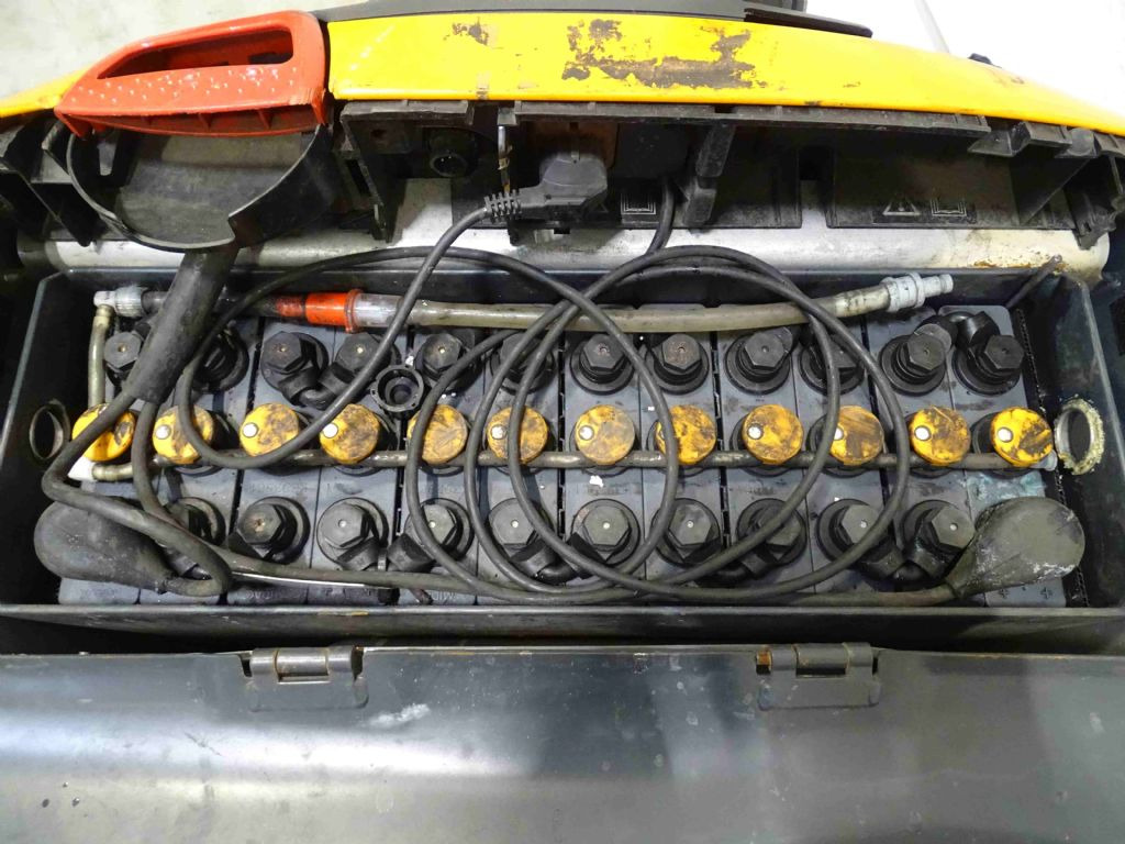Xe tải nâng pallet Still EXU20: hình 8