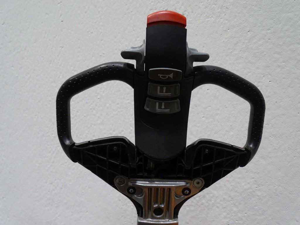 Still EXV14C - Máy xếp chồng: hình 3 Still EXV14C - Máy xếp chồng: hình 3