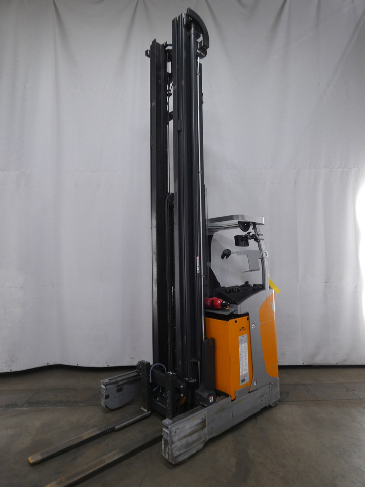 Still FM-X17 - Xe tải tiếp cận: hình 1 Still FM-X17 - Xe tải tiếp cận: hình 1