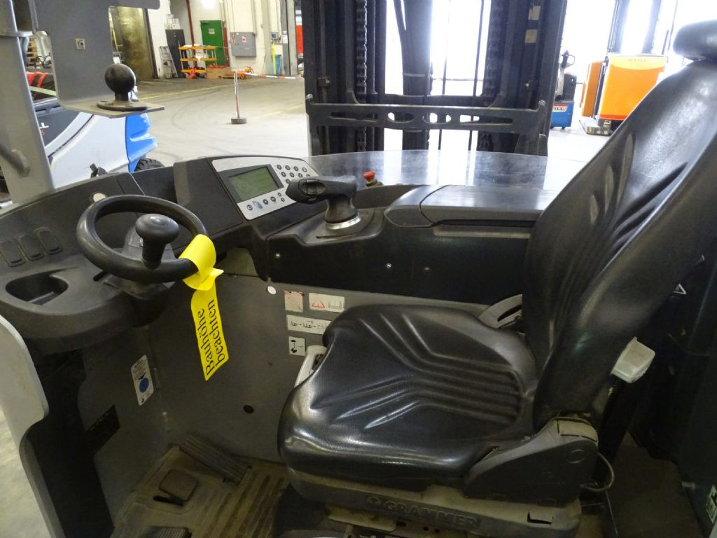 Still FM-X17 - Xe tải tiếp cận: hình 3 Still FM-X17 - Xe tải tiếp cận: hình 3