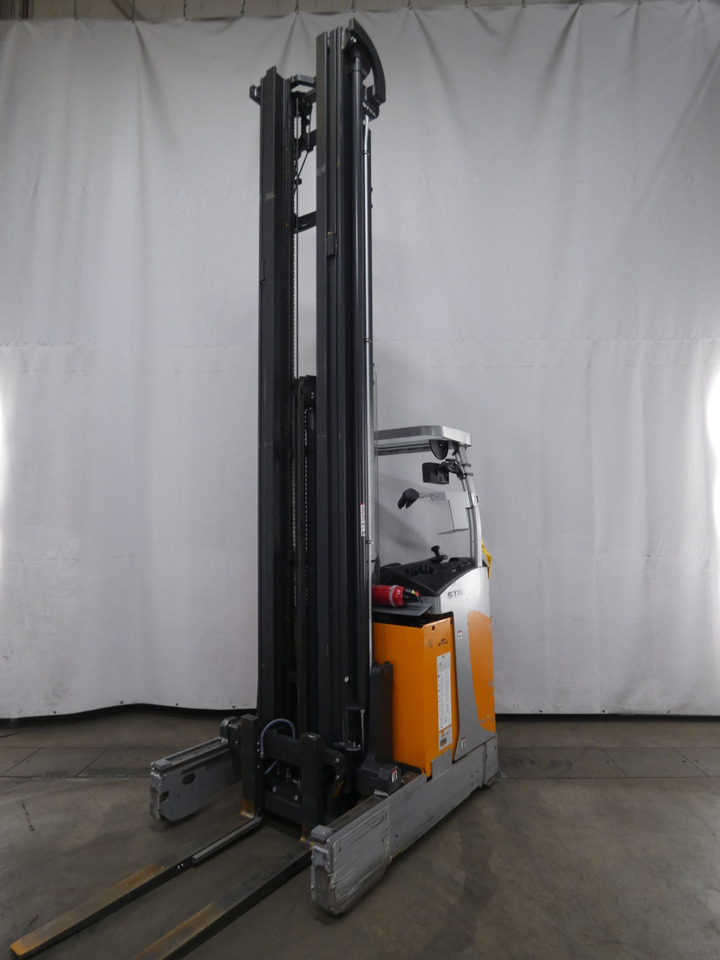 Still FM-X17 - Xe tải tiếp cận: hình 1 Still FM-X17 - Xe tải tiếp cận: hình 1