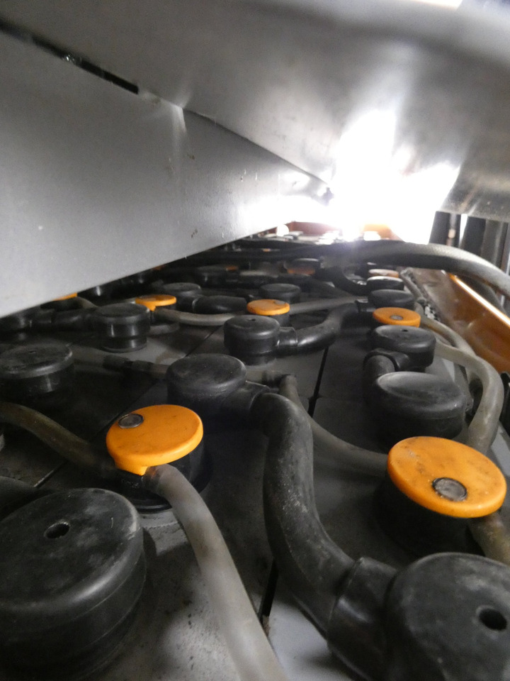 Still FM-X17 - Xe tải tiếp cận: hình 4 Still FM-X17 - Xe tải tiếp cận: hình 4