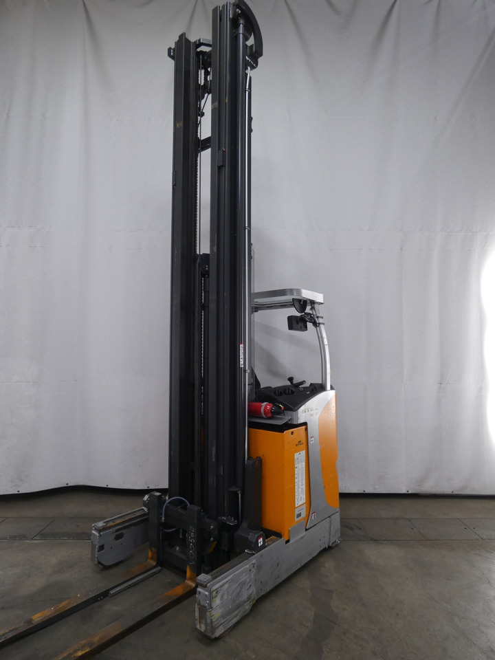 Still FM-X17 - Xe tải tiếp cận: hình 1 Still FM-X17 - Xe tải tiếp cận: hình 1